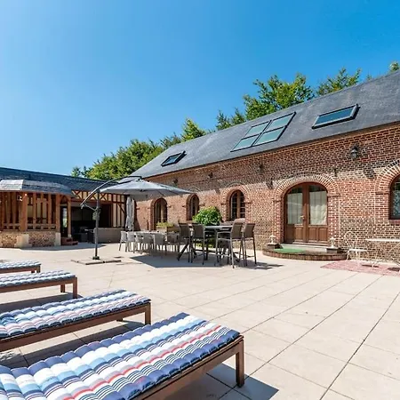 Piscine Interieure, Et Jeux Open For 15 Guests